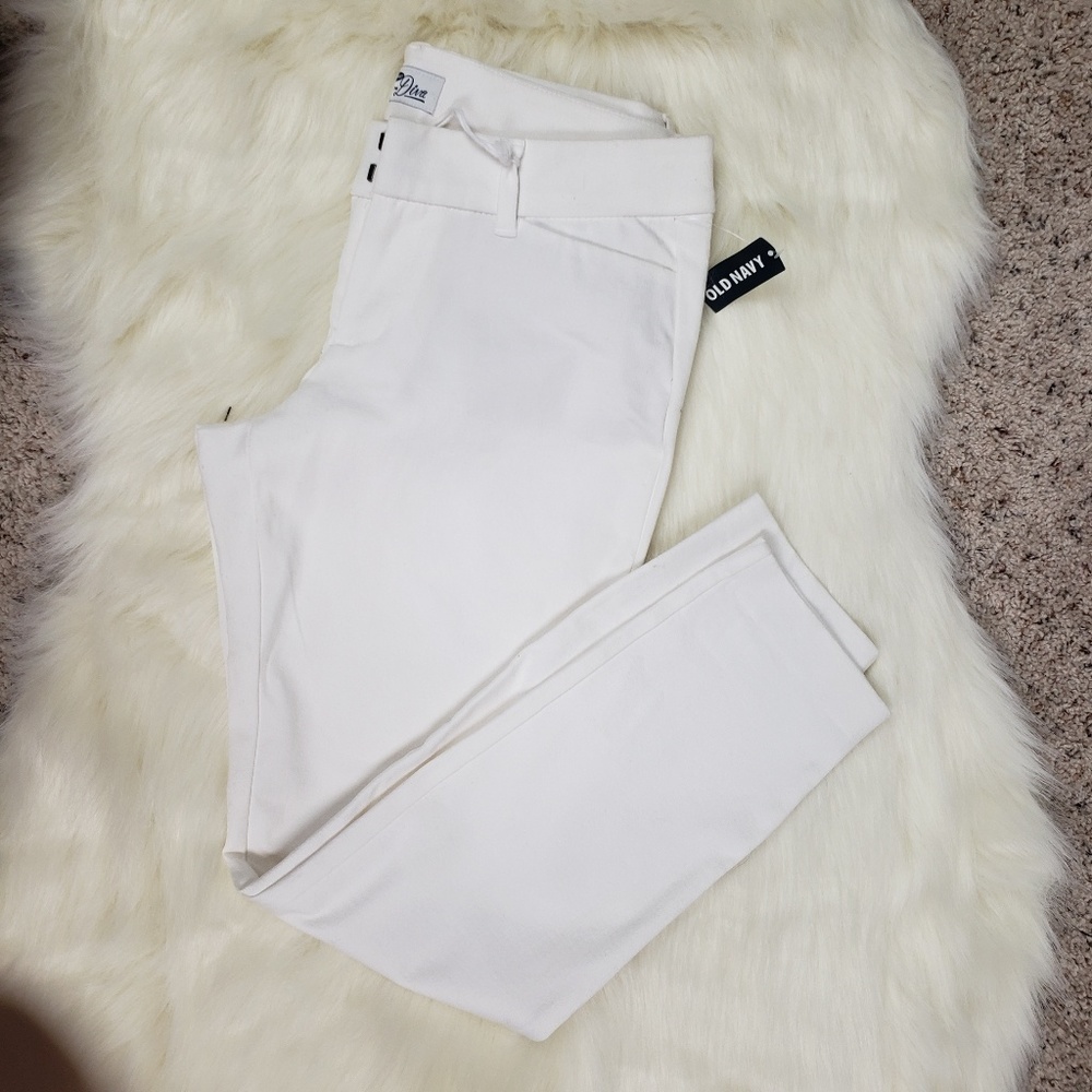 OLD NAVY | the Diva white pant size 4